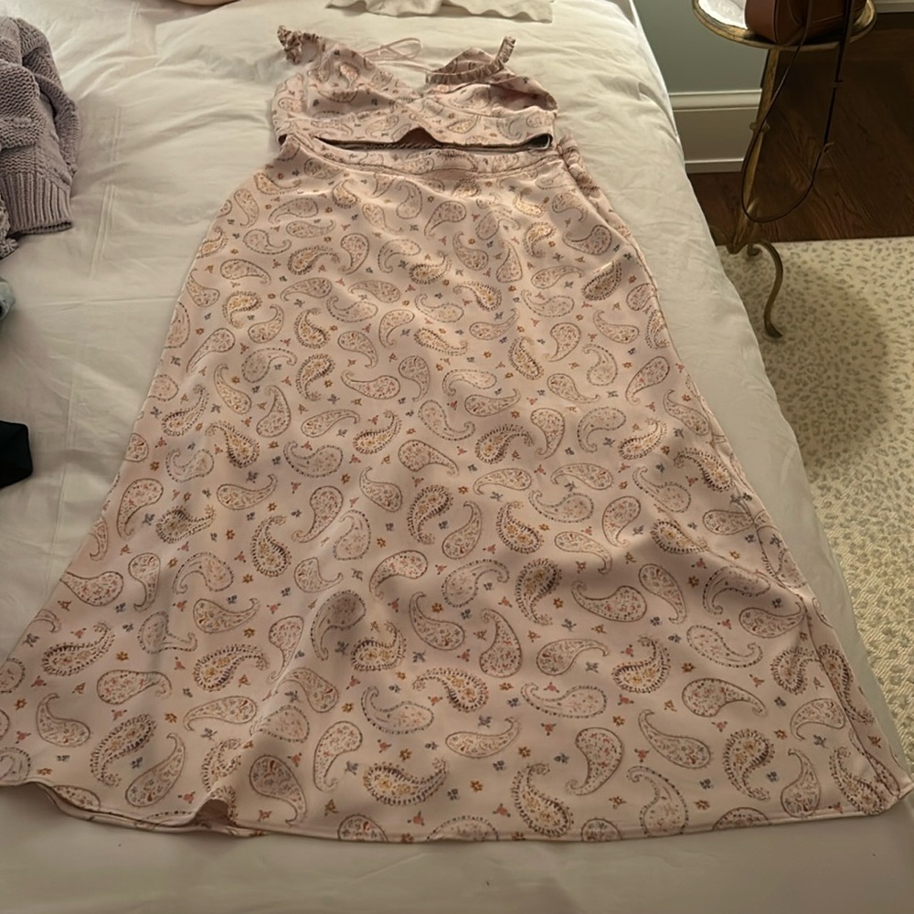 Zara pink paisley set